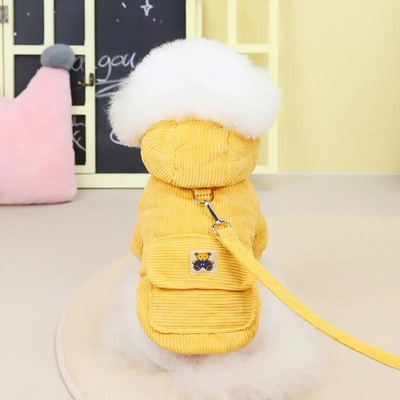Corduroy Dog Coat with Leash D - D Ring Strap recension och pris
